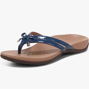 Vionic Navy Patent Thong Sandal with Bow Accent